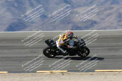 media/May-10-2025-Race Pace (Sat) [[db32fef2da]]/Vested/3-Bowl Set 1 (9am)/